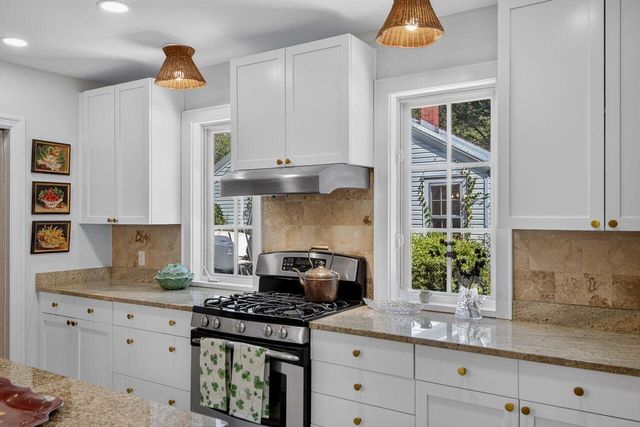 48 Avondale Avenue, Charleston, SC 29407