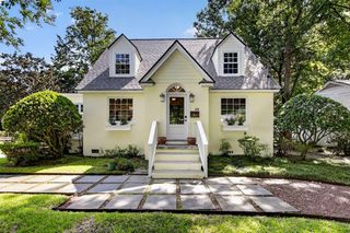 48 Avondale Avenue, Charleston, SC 29407