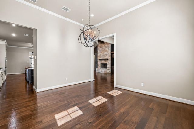 1405 11th Place, Shallowater, TX 79363