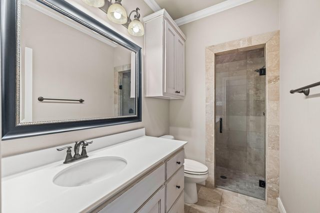 1405 11th Place, Shallowater, TX 79363