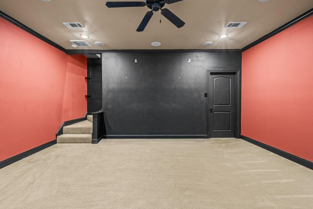 1405 11th Place, Shallowater, TX 79363