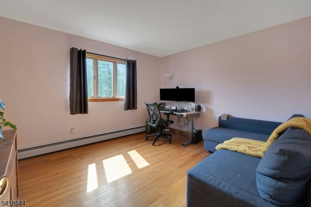 48 Gordon Rd, Roxbury Twp., NJ 07885