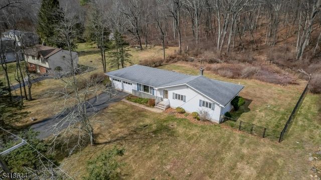 48 Gordon Rd, Roxbury Twp., NJ 07885