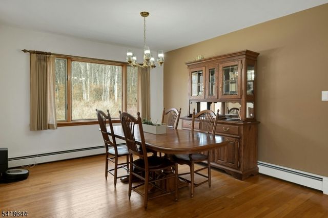 48 Gordon Rd, Roxbury Twp., NJ 07885