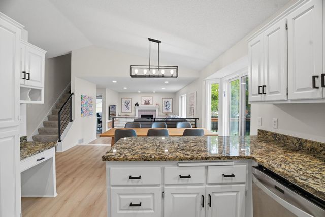 10648 71st Avenue N, Maple Grove, MN 55369
