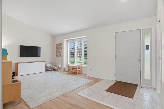 10648 71st Avenue N, Maple Grove, MN 55369