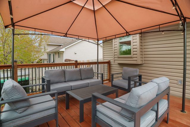10648 71st Avenue N, Maple Grove, MN 55369