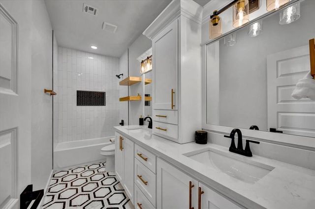 10848 Turkey Trot Trail, Guthrie, OK 73044