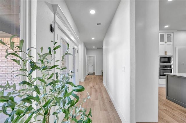 10848 Turkey Trot Trail, Guthrie, OK 73044