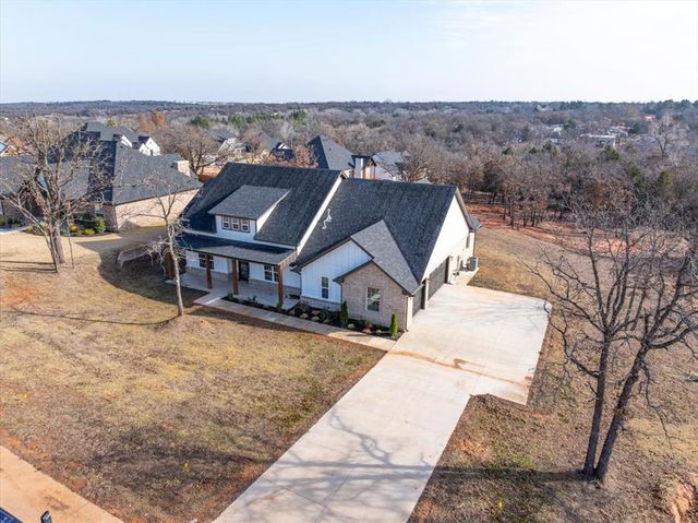 10848 Turkey Trot Trail, Guthrie, OK 73044
