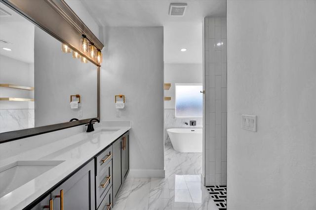 10848 Turkey Trot Trail, Guthrie, OK 73044