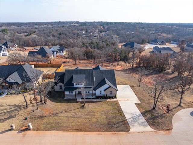 10848 Turkey Trot Trail, Guthrie, OK 73044