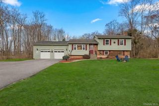58 Pine Drive, Pawling, NY 12564
