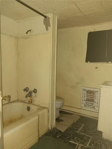 1010 Montgomery Street, Mobile, AL 36604