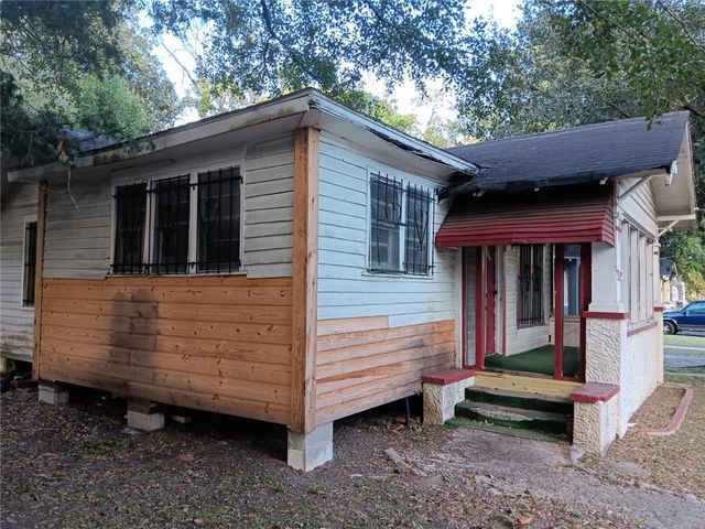 1010 Montgomery Street, Mobile, AL 36604