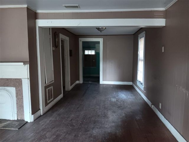 1010 Montgomery Street, Mobile, AL 36604
