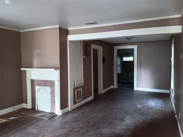 1010 Montgomery Street, Mobile, AL 36604