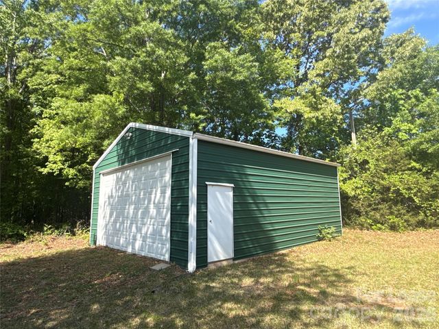 1131 Kendrick Road, Gastonia, NC 28056