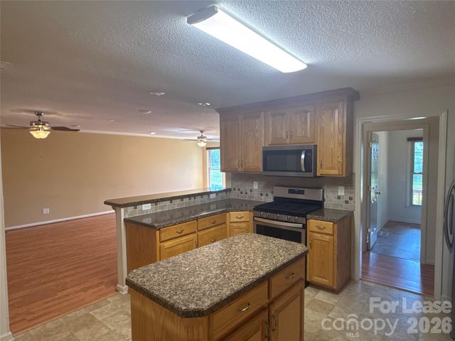 1131 Kendrick Road, Gastonia, NC 28056