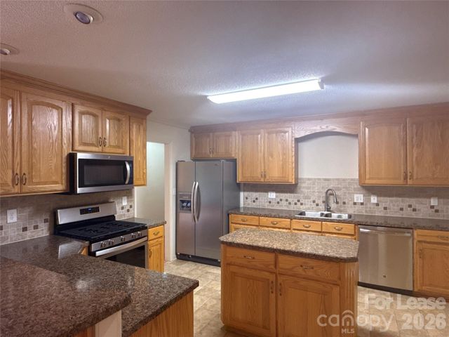 1131 Kendrick Road, Gastonia, NC 28056