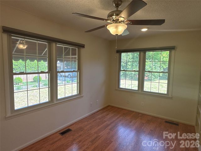 1131 Kendrick Road, Gastonia, NC 28056
