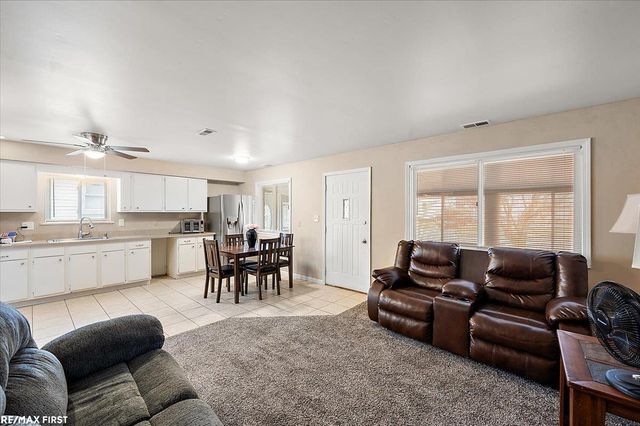 27830 Van Howe Street, Roseville, MI 48066