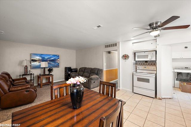 27830 Van Howe Street, Roseville, MI 48066