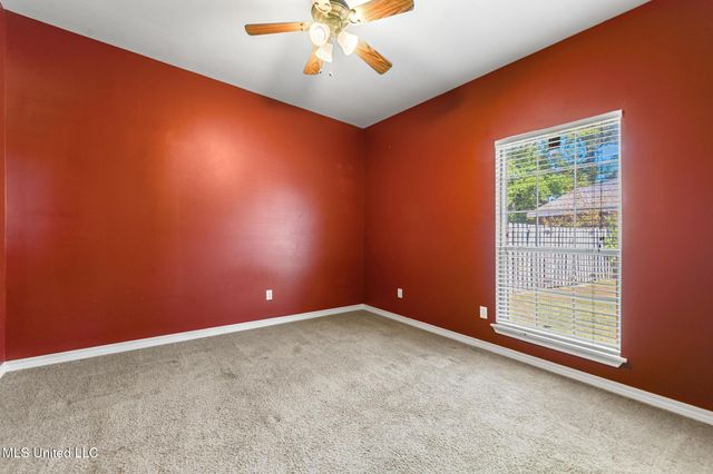 6301 W Wimbledon Cove, Ocean Springs, MS 39564
