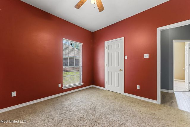 6301 W Wimbledon Cove, Ocean Springs, MS 39564