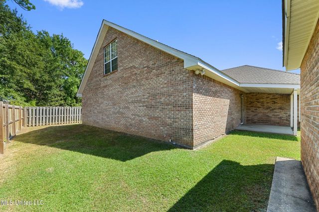 6301 W Wimbledon Cove, Ocean Springs, MS 39564