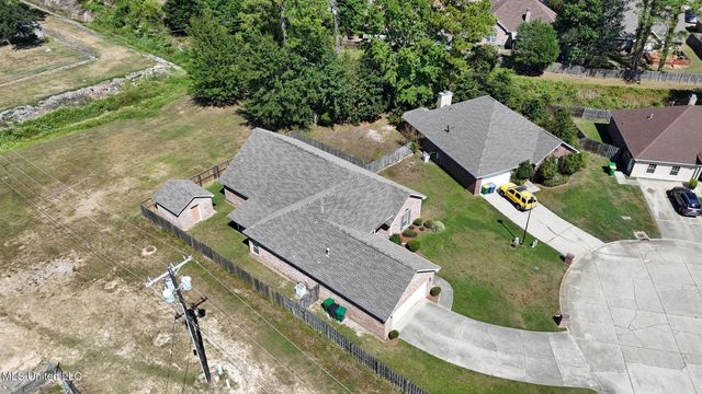 6301 W Wimbledon Cove, Ocean Springs, MS 39564