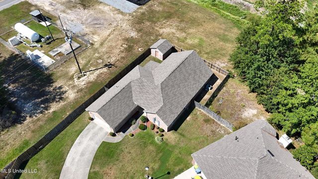 6301 W Wimbledon Cove, Ocean Springs, MS 39564