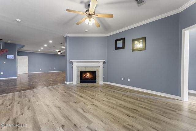 6301 W Wimbledon Cove, Ocean Springs, MS 39564