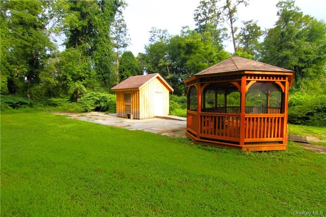 71 MILLER Road 25, Hopewell Junction, NY 12533