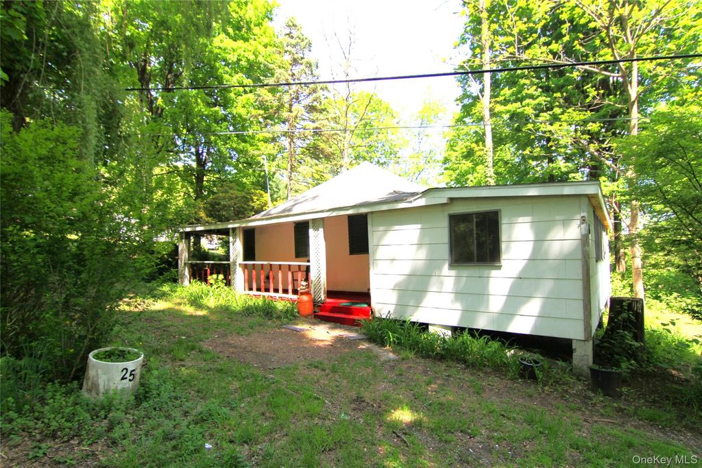 71 MILLER Road 25, Hopewell Junction, NY 12533