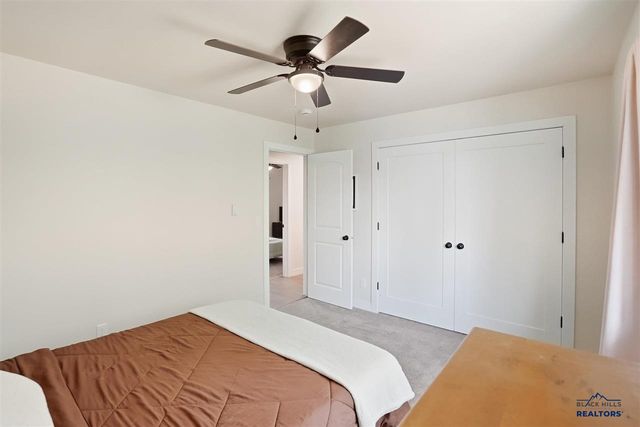 5521 N Pitch Court, Rapid City, SD 57703