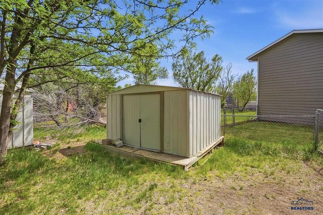 5521 N Pitch Court, Rapid City, SD 57703