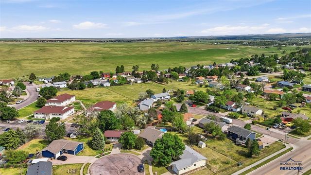 5521 N Pitch Court, Rapid City, SD 57703