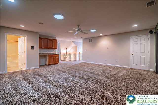 5041 Saw Grass Drive, Allen Twp, PA 18067