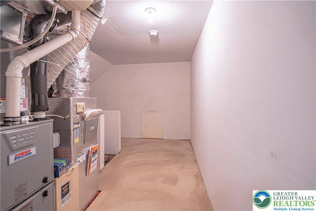 5041 Saw Grass Drive, Allen Twp, PA 18067