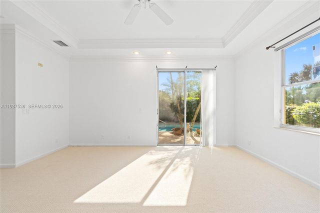 16053 Villa Vizcaya Pl, Delray Beach, FL 33446