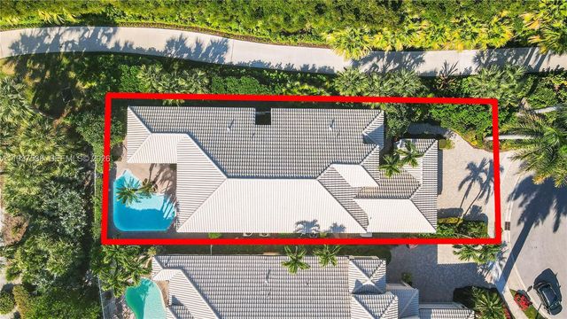 16053 Villa Vizcaya Pl, Delray Beach, FL 33446