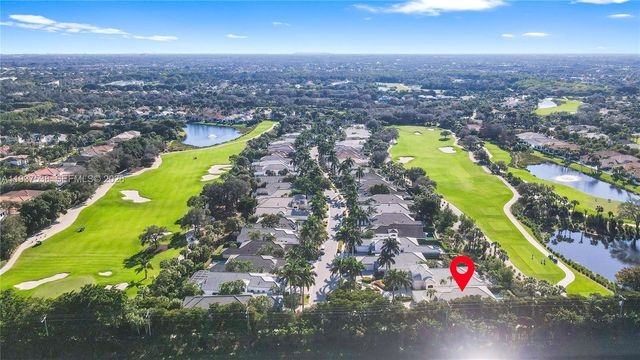 16053 Villa Vizcaya Pl, Delray Beach, FL 33446
