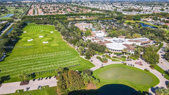 16053 Villa Vizcaya Pl, Delray Beach, FL 33446