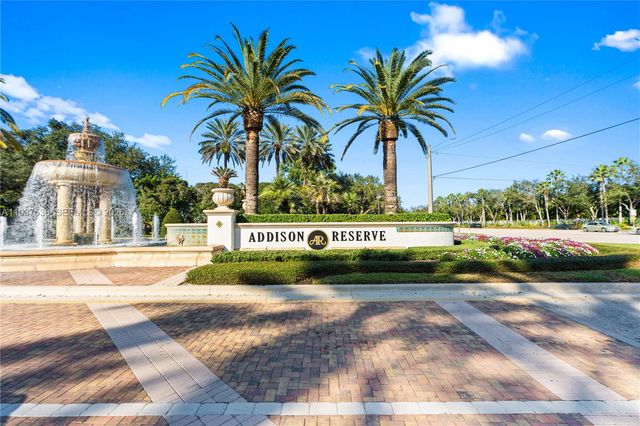 16053 Villa Vizcaya Pl, Delray Beach, FL 33446