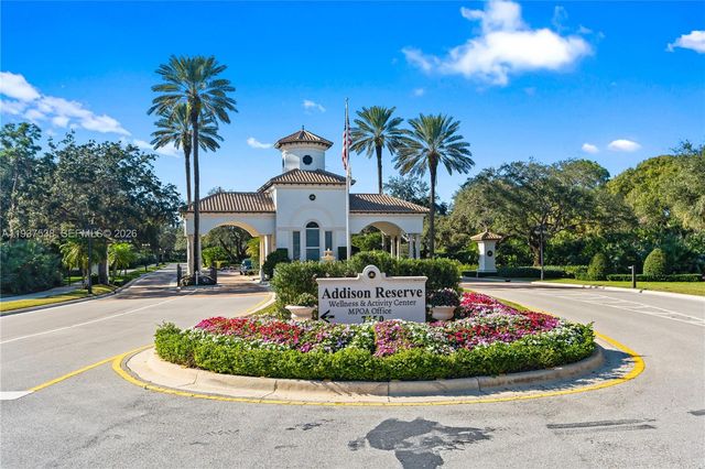 16053 Villa Vizcaya Pl, Delray Beach, FL 33446