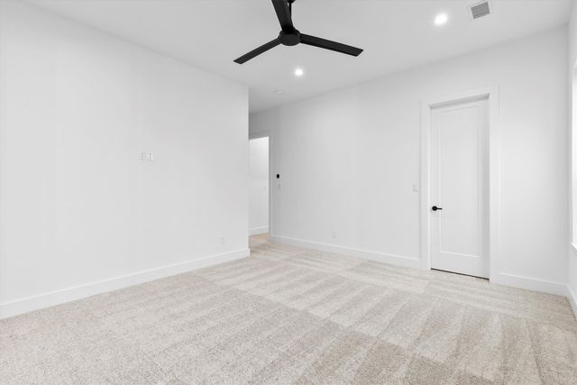 2814 Guymon Street, Dallas, TX 75212