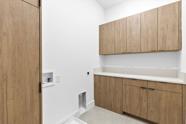 2814 Guymon Street, Dallas, TX 75212