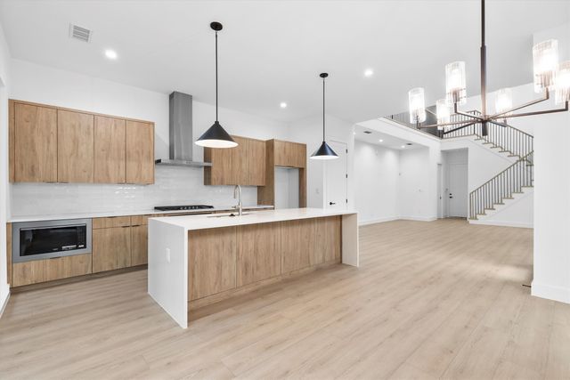 2814 Guymon Street, Dallas, TX 75212