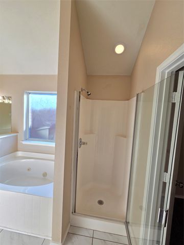 1810 Saint Nevis Drive, Mansfield, TX 76063